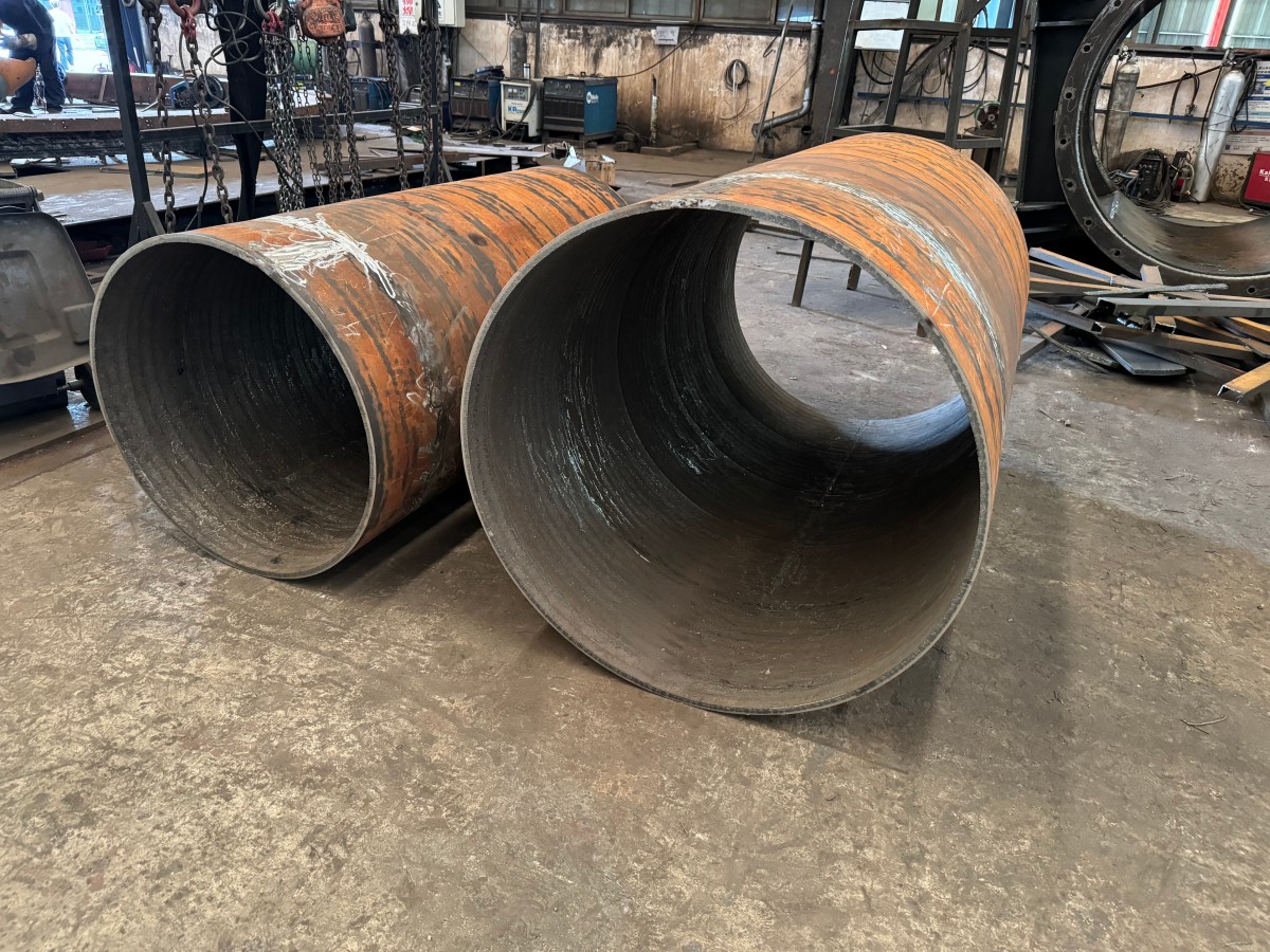 Custom Hardfacing Wear Resistant Arc Plate & Pipe  (4)