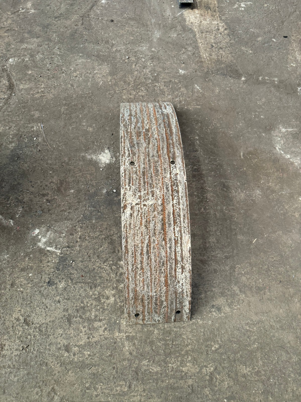 Custom Hardfacing Wear Resistant Arc Plate & Pipe  (5)